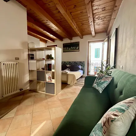 Lejlighed Bright, Cozy In The Heart Of Verona