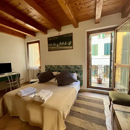 Bright, Cozy In The Heart Of Lejlighed