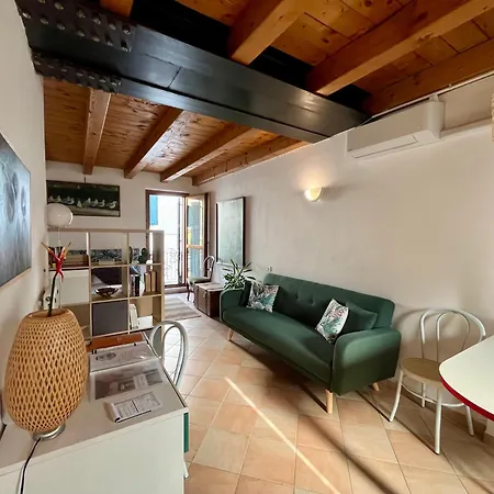 Bright, Cozy In The Heart Of Apartmán *